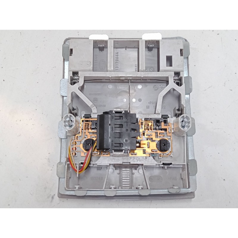 Recambio de luz interior delantera para opel zafira / zafira family b (a05) 1.7 cdti (m75) referencia OEM IAM   
