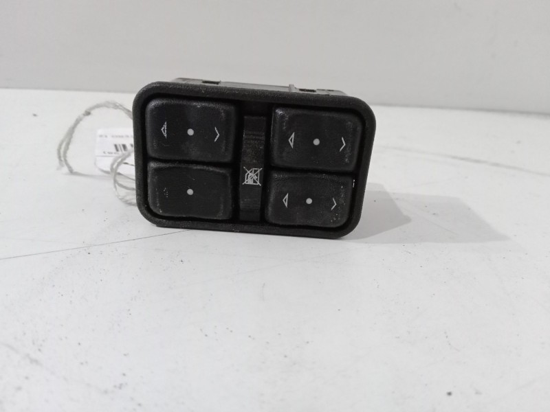 Recambio de mando elevalunas delantero izquierdo para opel zafira a monospace (t98) 2.0 dti 16v (f75) referencia OEM IAM 9056108