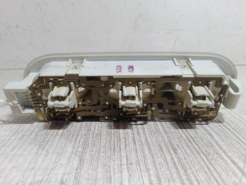 Recambio de luz interior delantera para nissan qashqai / qashqai +2 i (j10, nj10, jj10e) 1.5 dci referencia OEM IAM   