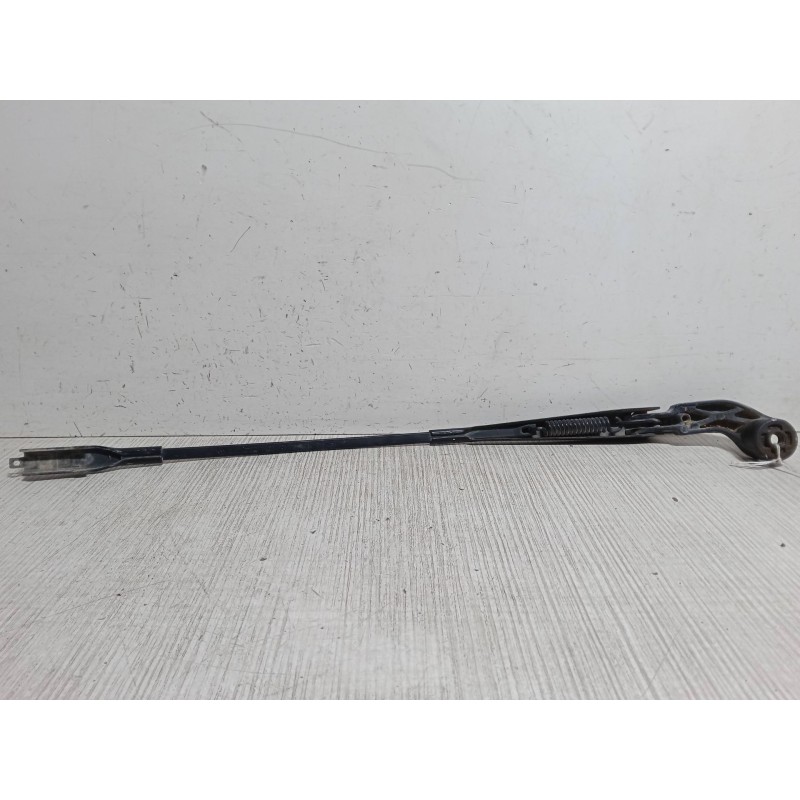 Recambio de brazo limpia delantero izquierdo para smart fortwo cabrio (451) 0.8 cdi (451.400) referencia OEM IAM   