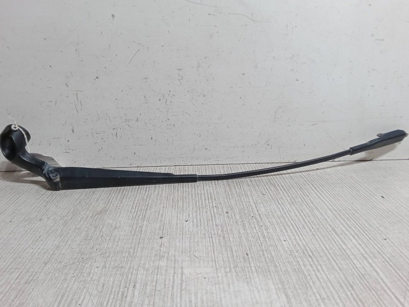 Recambio de brazo limpia delantero derecho para smart fortwo cabrio (451) 0.8 cdi (451.400) referencia OEM IAM   