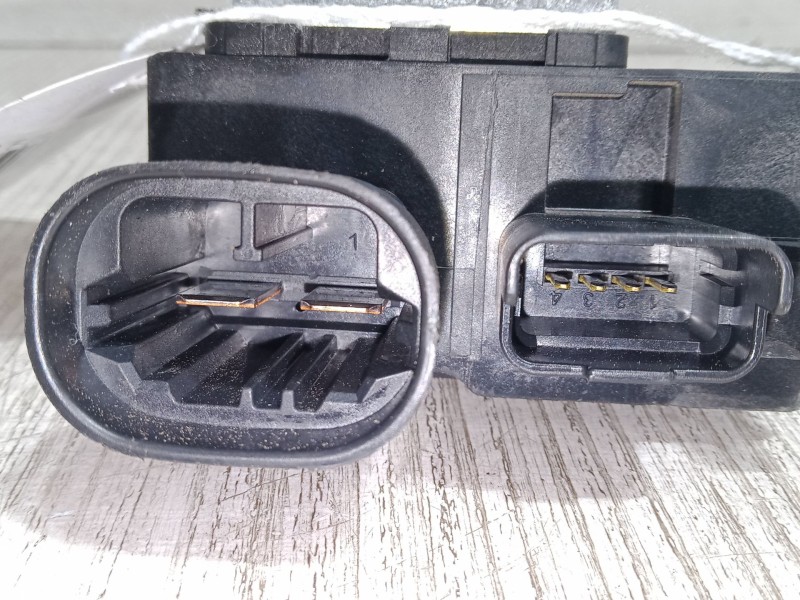 Recambio de resistencia calefaccion para opel corsa f (p2jo) 1.2 (68) referencia OEM IAM 9829220580  