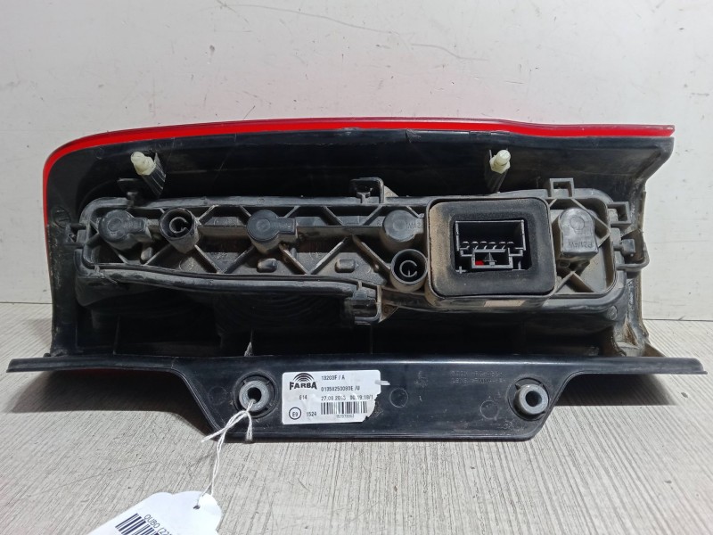 Recambio de piloto trasero izquierdo para fiat qubo (225_) 1.3 d multijet (225axg1a, 225cxg1a, 225axg11, 225cxg11) referencia OE