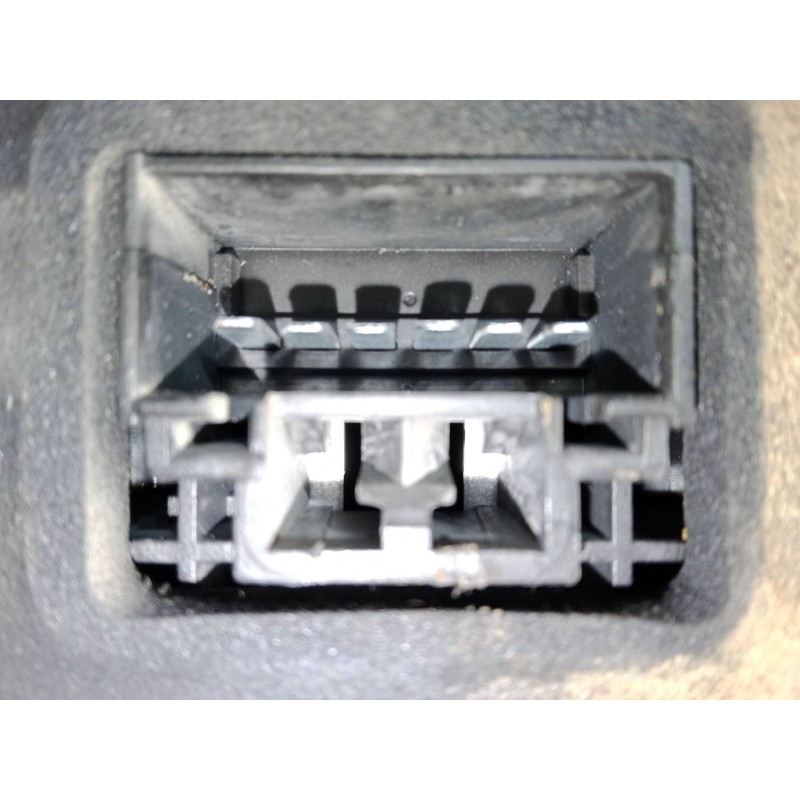 Recambio de piloto trasero derecho para fiat qubo (225_) 1.3 d multijet (225axg1a, 225cxg1a, 225axg11, 225cxg11) referencia OEM 