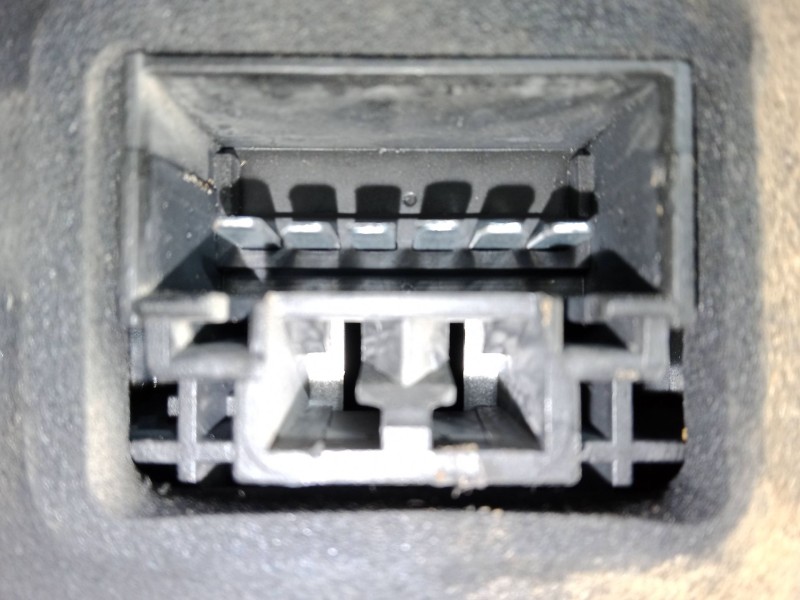 Recambio de piloto trasero derecho para fiat qubo (225_) 1.3 d multijet (225axg1a, 225cxg1a, 225axg11, 225cxg11) referencia OEM 