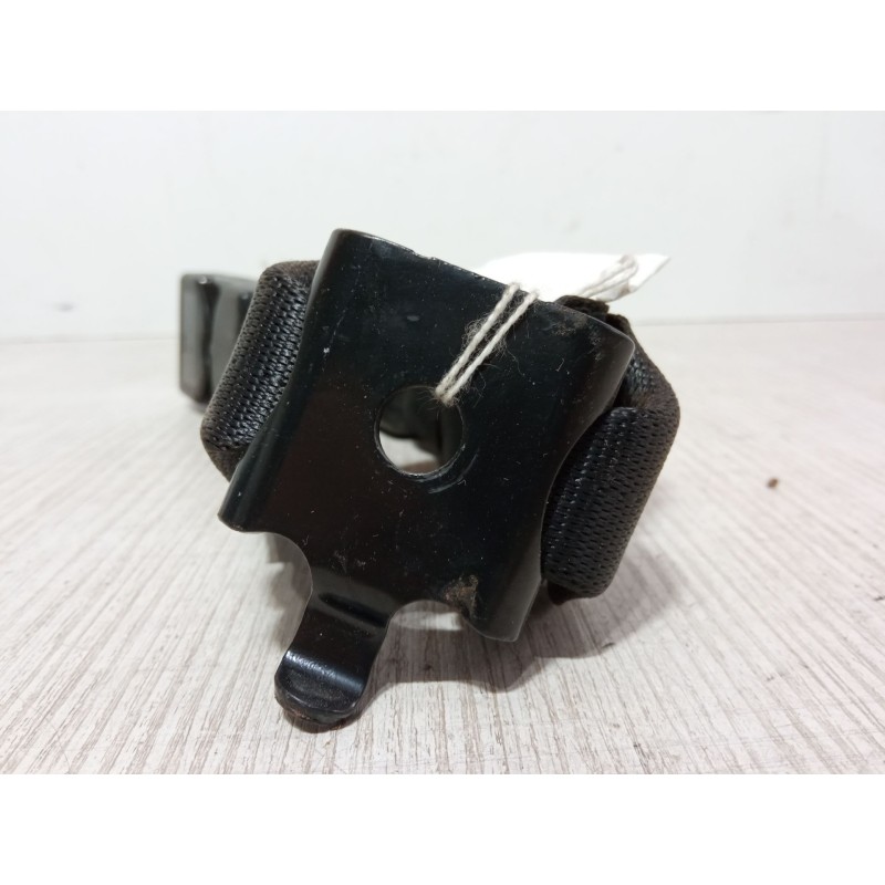 Recambio de anclaje cinturon trasero derecho para opel astra g station wagon (t98) 1.8 16v (f35) referencia OEM IAM   
