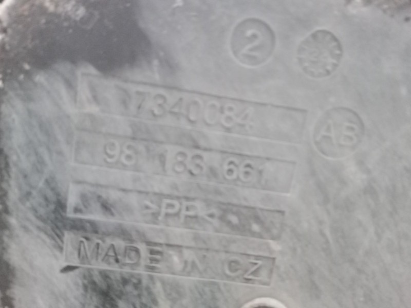 Recambio de deposito adblue para fiat scudo furgoneta 1.5 multijet 120 (506) referencia OEM IAM 4099016  98183661