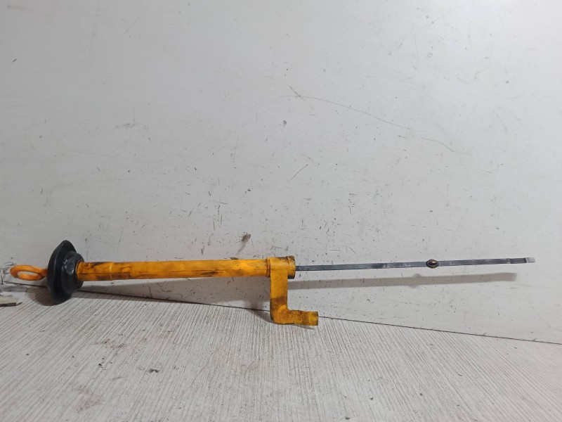 Recambio de varilla aceite para seat leon (1p1) 1.9 tdi referencia OEM IAM   