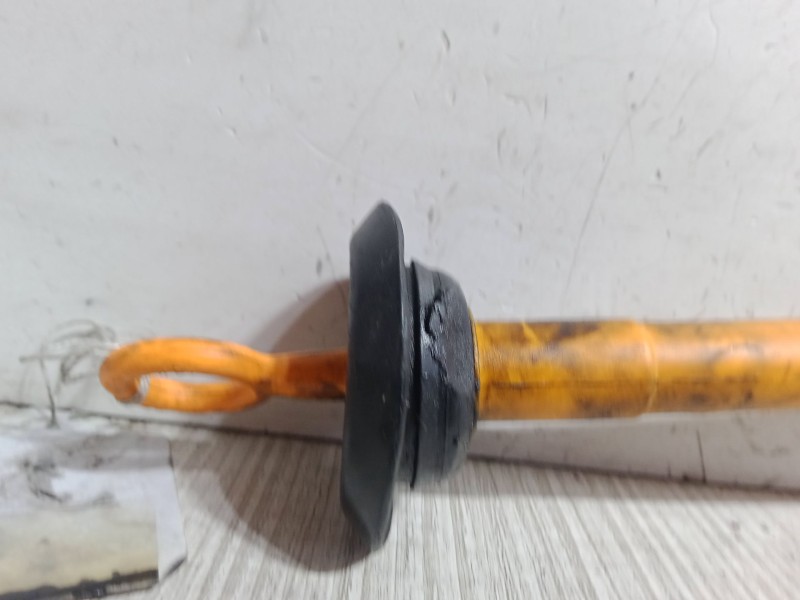 Recambio de varilla aceite para seat leon (1p1) 1.9 tdi referencia OEM IAM   