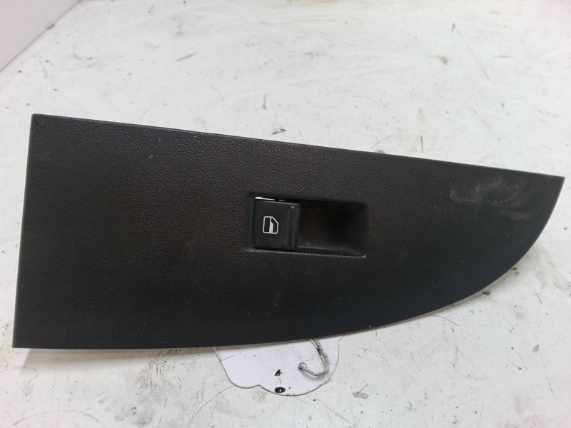Recambio de mando elevalunas delantero derecho para seat leon (1p1) 1.9 tdi referencia OEM IAM   