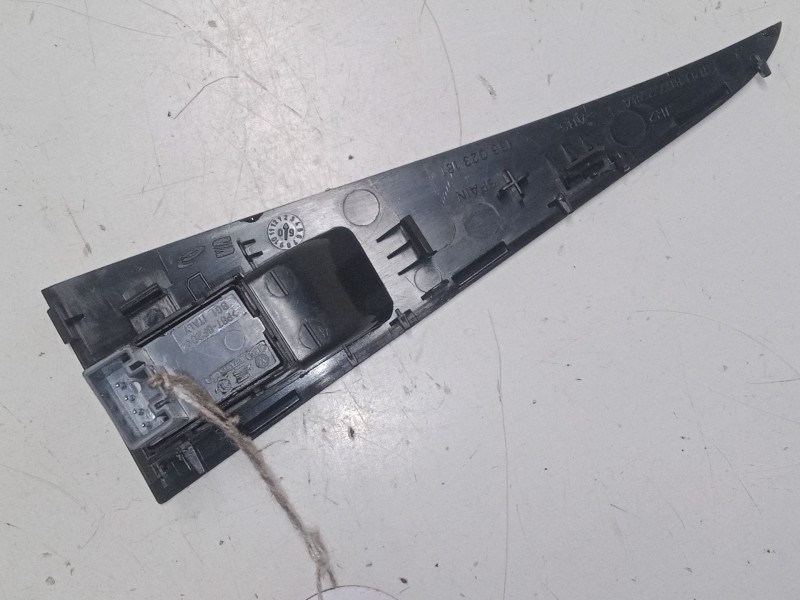 Recambio de mando elevalunas trasero derecho para seat leon (1p1) 1.9 tdi referencia OEM IAM   