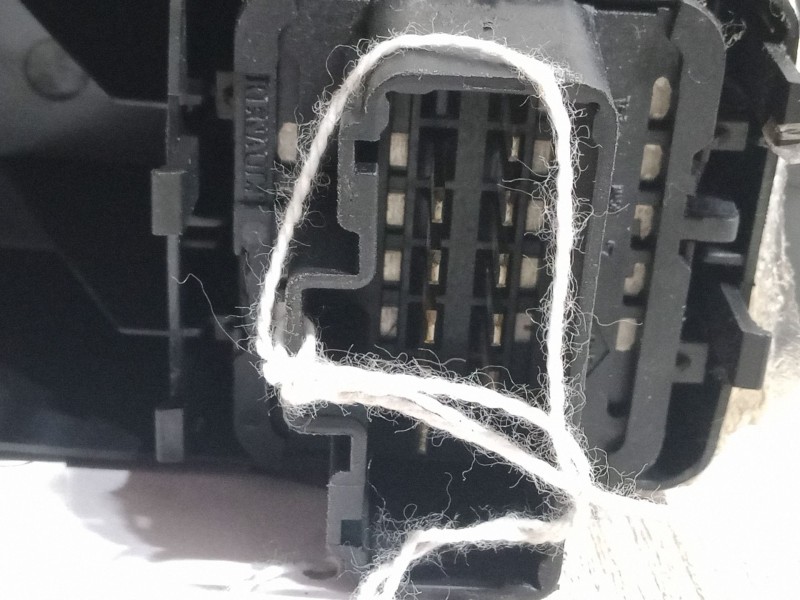 Recambio de mando elevalunas delantero izquierdo para renault megane ii station wagon (km0/1_) 1.5 dci (km16, km1e) referencia O