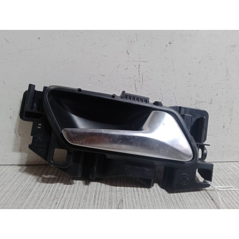 Recambio de maneta interior puerta delantera derecha para opel corsa f (p2jo) 1.2 (68) referencia OEM IAM   