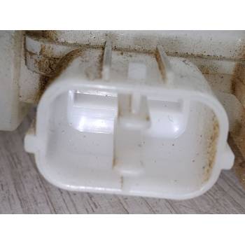 CERRADURA PUERTA TRASERA IZQUIERDA 