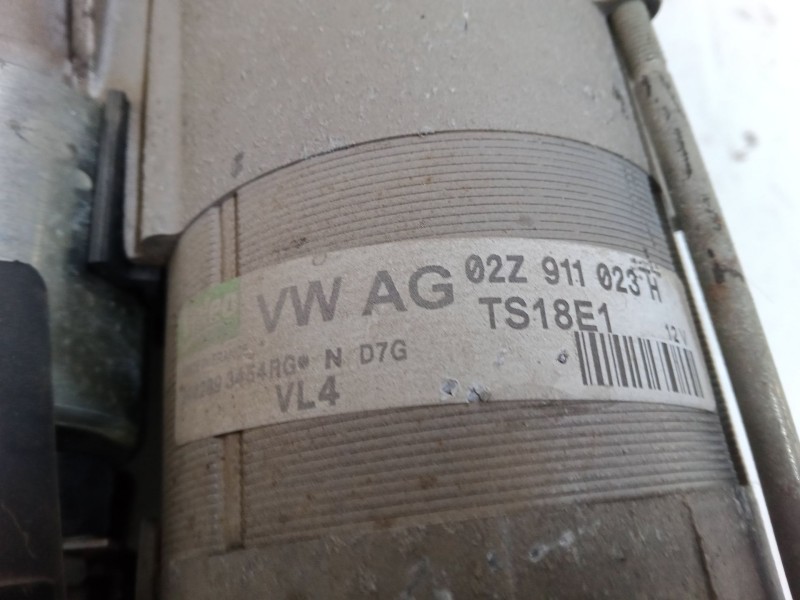 Recambio de motor arranque para seat leon (1p1) 1.9 tdi referencia OEM IAM 02Z911023H  TS18E1