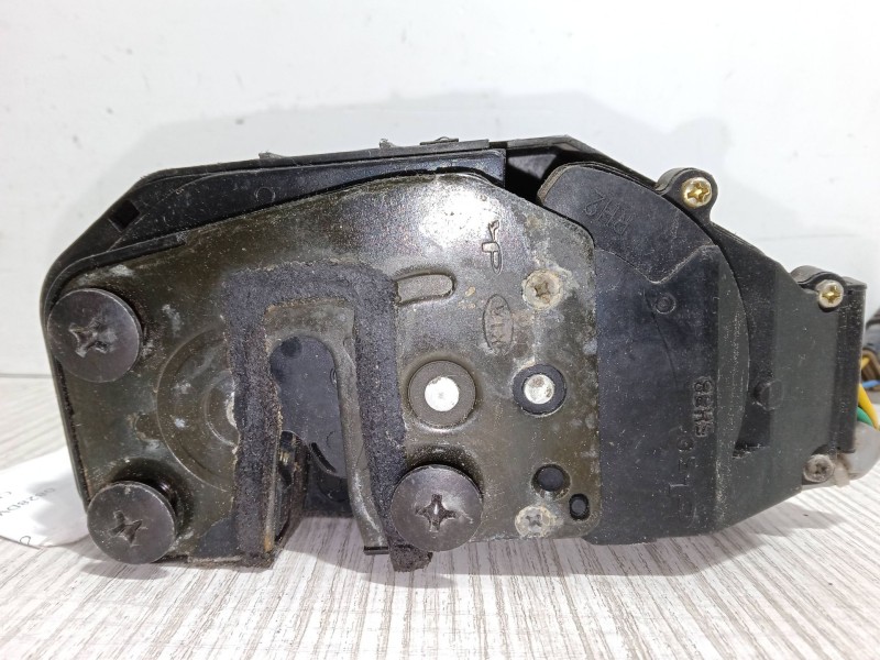 Recambio de cerradura puerta trasera derecha para kia cerato i hatchback (ld) 1.6 referencia OEM IAM   