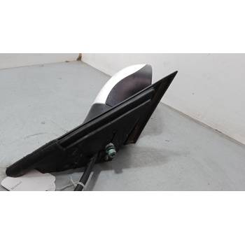 RETROVISOR DERECHO 
