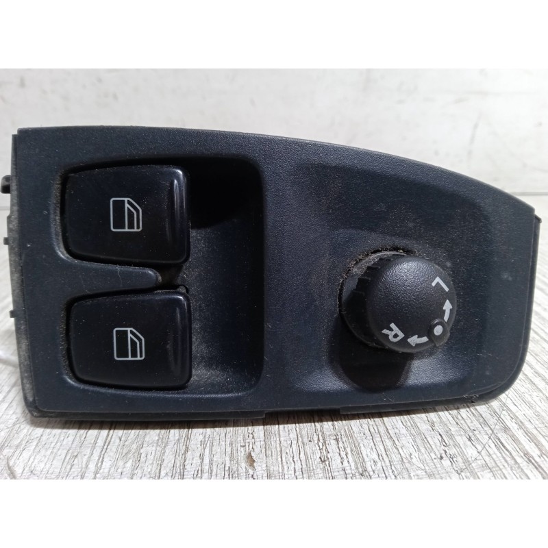 Recambio de mando elevalunas delantero izquierdo para smart fortwo cabrio (451) 0.8 cdi (451.400) referencia OEM IAM 4518204110 