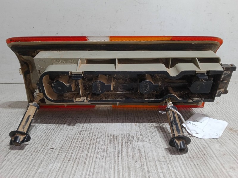 Recambio de piloto trasero derecho para ford fiesta furgoneta/monovolumen (j5_, j3_) 1.8 d referencia OEM IAM   