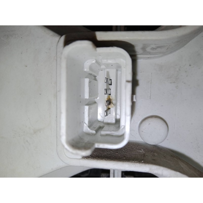 Recambio de piloto trasero derecho para renault megane ii (bm0/1_, cm0/1_) 1.6 16v (bm0c, cm0c) referencia OEM IAM 8200073237  