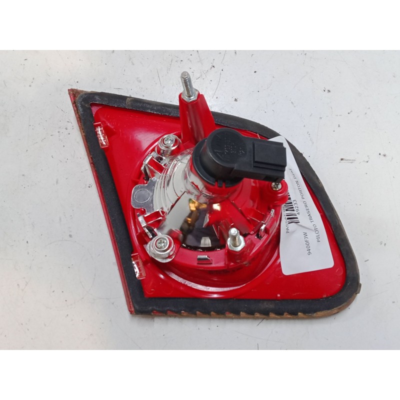 Recambio de piloto trasero porton derecho para volkswagen passat b6 variant (3c5) 2.0 tdi 16v referencia OEM IAM 3C5945094E   Recambio de piloto trasero porton derecho para volkswagen passat b6 variant (3c5) 2.0 tdi 16v referencia OEM IAM 3C5945094E