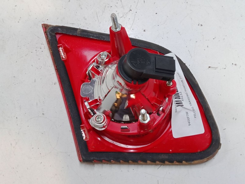 Recambio de piloto trasero porton derecho para volkswagen passat b6 variant (3c5) 2.0 tdi 16v referencia OEM IAM 3C5945094E   Recambio de piloto trasero porton derecho para volkswagen passat b6 variant (3c5) 2.0 tdi 16v referencia OEM IAM 3C5945094E