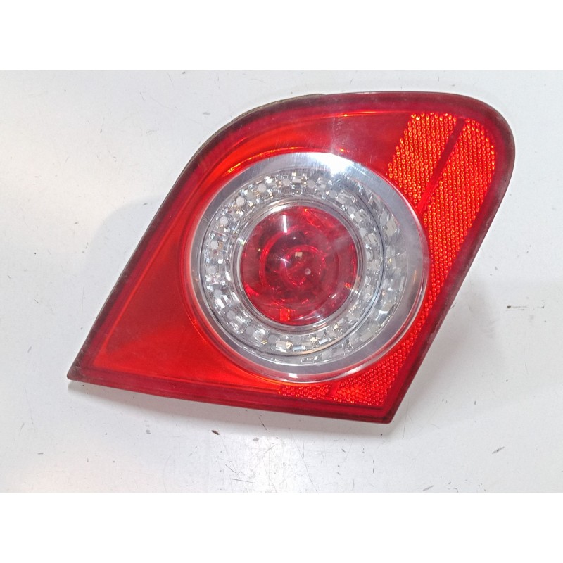 Recambio de piloto trasero porton izquierdo para volkswagen passat b6 variant (3c5) 2.0 tdi 16v referencia OEM IAM   