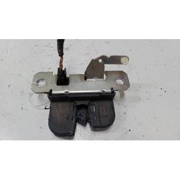 CERRADURA MALETERO / PORTON 