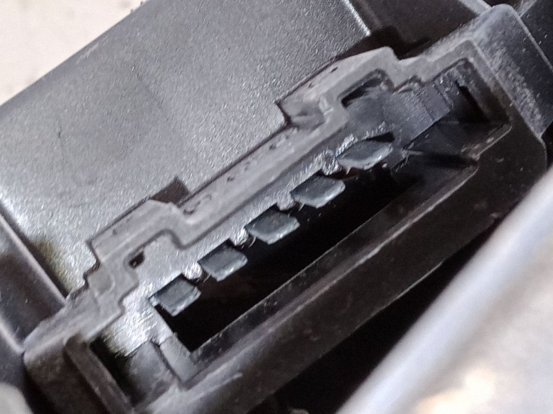 Recambio de piloto trasero izquierdo para volkswagen polo iii (6n1) 64 1.9 d referencia OEM IAM   