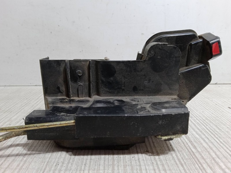 Recambio de cerradura puerta delantera derecha para hyundai terracan (hp) 2.9 crdi 4wd referencia OEM IAM   