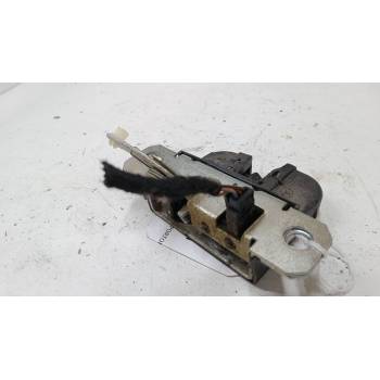 CERRADURA MALETERO / PORTON 