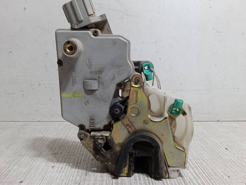 Recambio de cerradura puerta trasera derecha para nissan primera hatchback (p11) 2.0 td referencia OEM IAM   