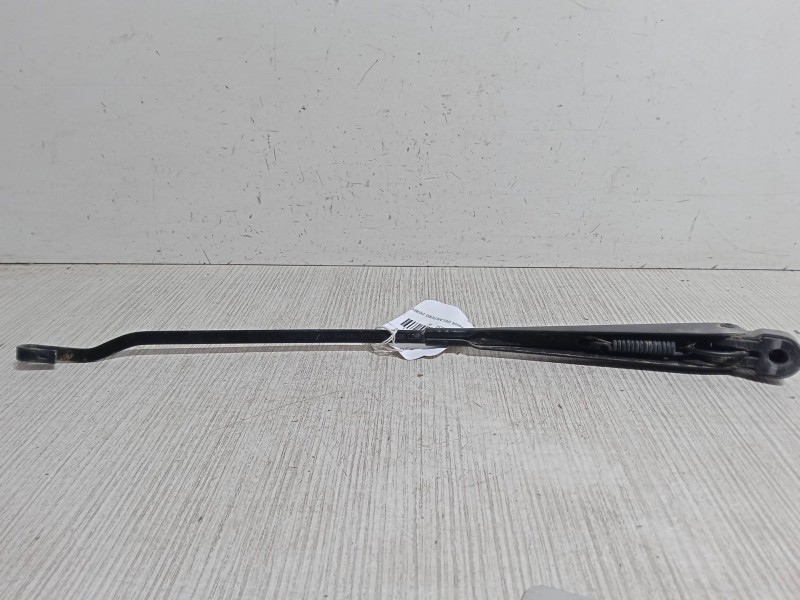 Recambio de brazo limpia delantero derecho para ford fiesta iv (ja_, jb_) 1.3 i referencia OEM IAM   