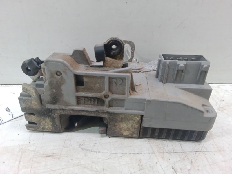 Recambio de cerradura puerta delantera derecha para peugeot 206 hatchback (2a/c) 1.4 i referencia OEM IAM   