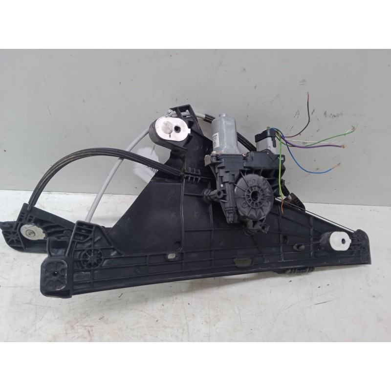 Recambio de elevalunas electrico delantero derecho para opel corsa f (p2jo) 1.2 (68) referencia OEM IAM 430113G0  