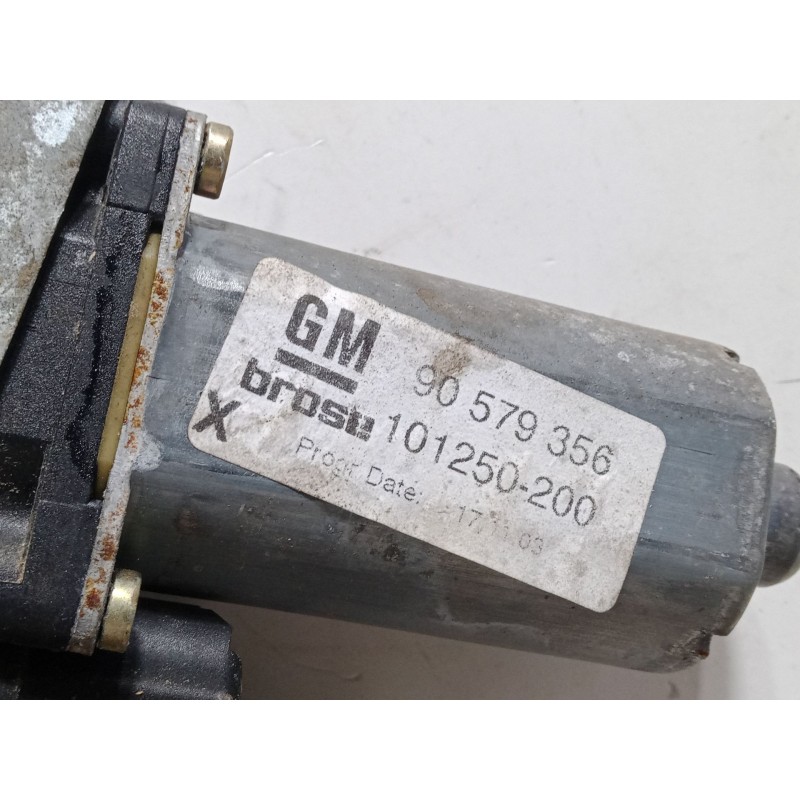 Recambio de elevalunas electrico delantero derecho para opel zafira a monospace (t98) 2.0 dti 16v (f75) referencia OEM IAM 90579