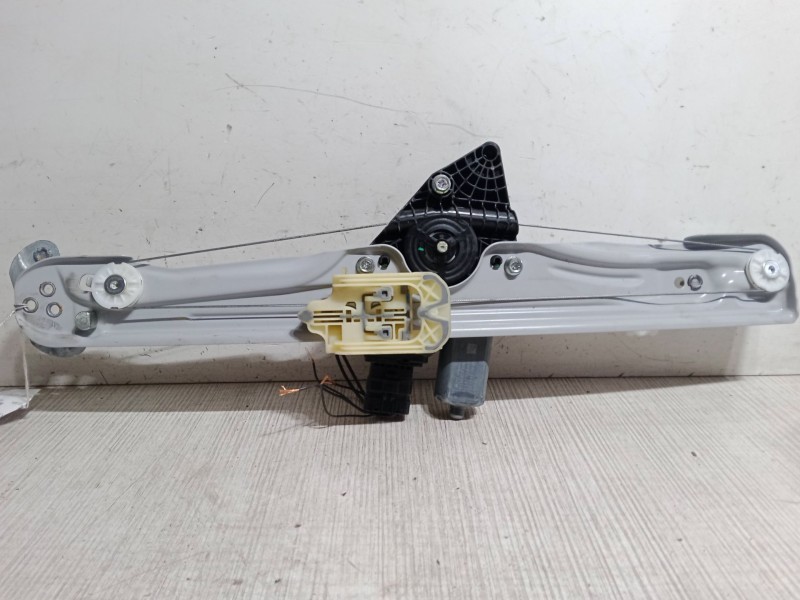 Recambio de elevalunas electrico delantero izquierdo para opel crossland x / crossland (p17, p2qo) 1.2 (75) referencia OEM IAM  