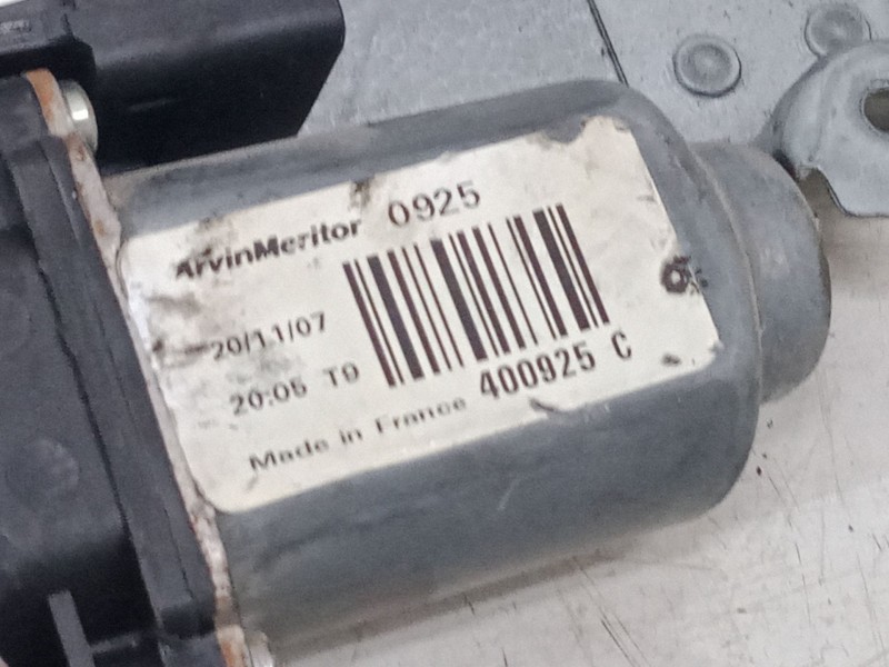 Recambio de elevalunas electrico delantero izquierdo para nissan note (e11, ne11) 1.5 dci referencia OEM IAM 400925c  