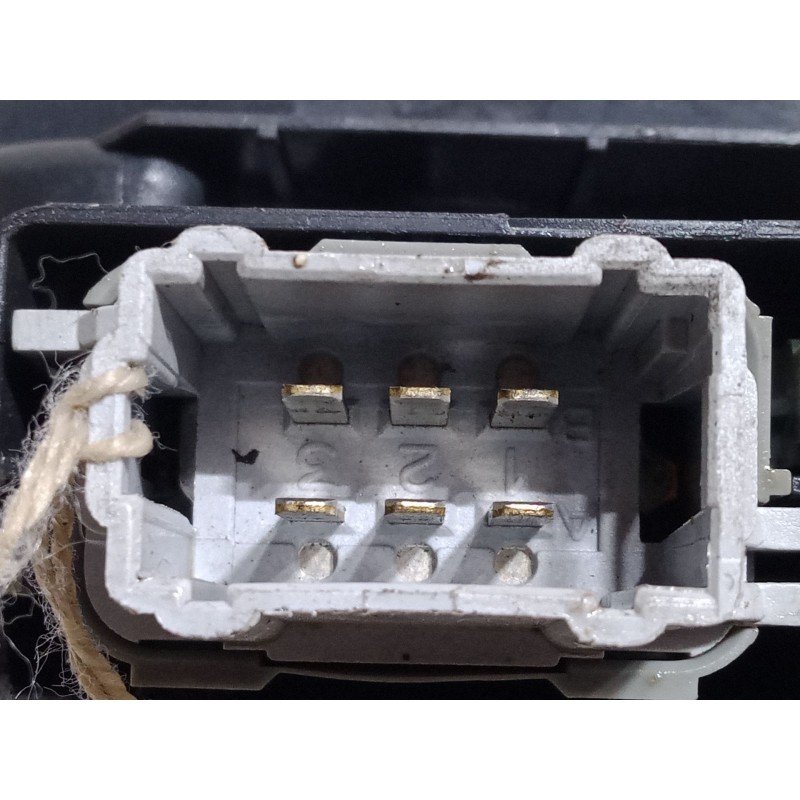 Recambio de mando elevalunas delantero derecho para renault scénic ii (jm0/1_) 1.5 dci (jm1e, jm16) referencia OEM IAM   