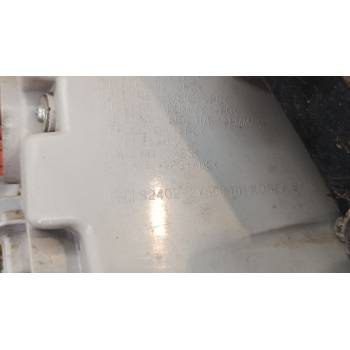 PILOTO TRASERO DERECHO 924022Y500 