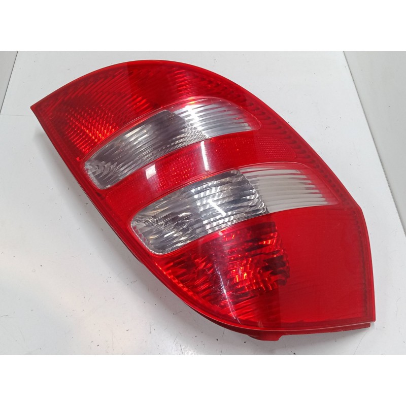Recambio de piloto trasero izquierdo para mercedes-benz clase a (w169) a 180 cdi (169.007, 169.307) referencia OEM IAM 169820036