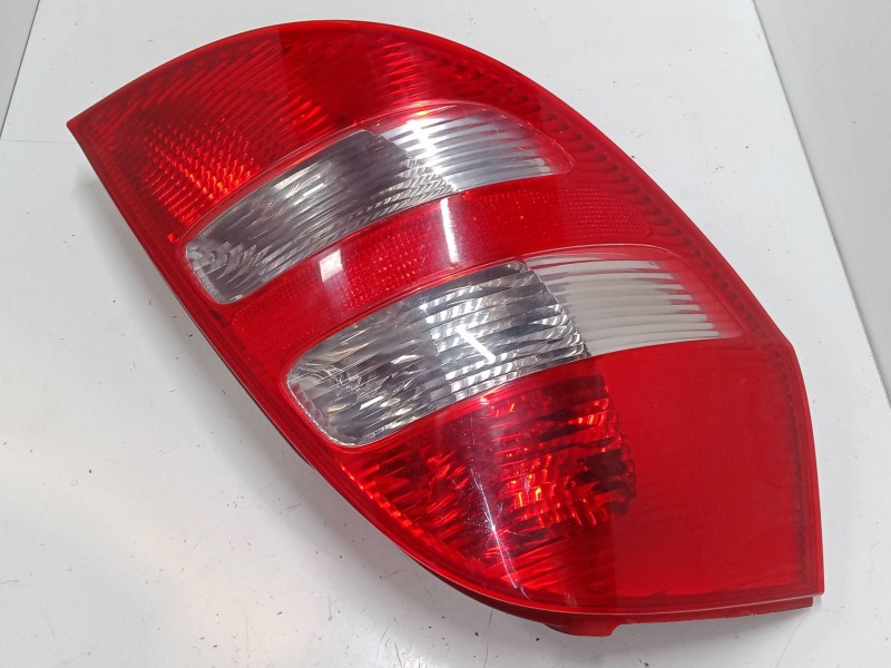 Recambio de piloto trasero izquierdo para mercedes-benz clase a (w169) a 180 cdi (169.007, 169.307) referencia OEM IAM 169820036