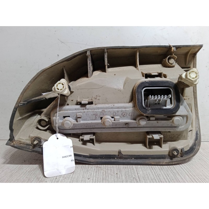 Recambio de piloto trasero izquierdo para opel zafira a monospace (t98) 2.0 dti 16v (f75) referencia OEM IAM   