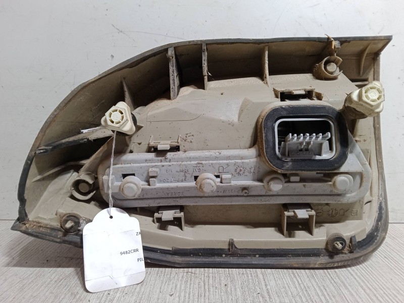 Recambio de piloto trasero izquierdo para opel zafira a monospace (t98) 2.0 dti 16v (f75) referencia OEM IAM   