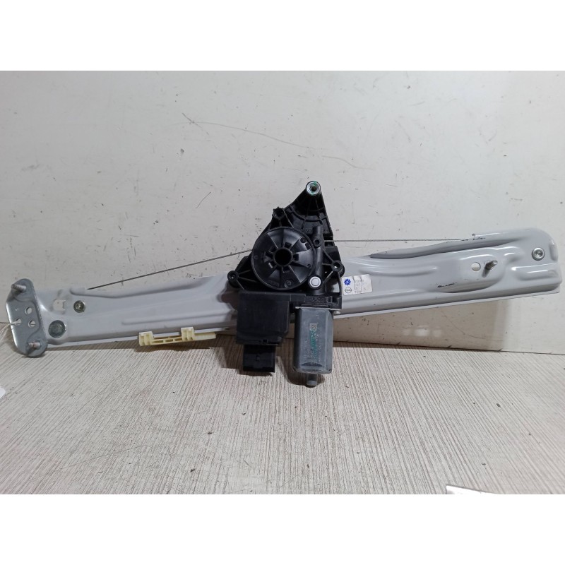 Recambio de elevalunas electrico delantero derecho para opel crossland x / crossland (p17, p2qo) 1.2 (75) referencia OEM IAM 391