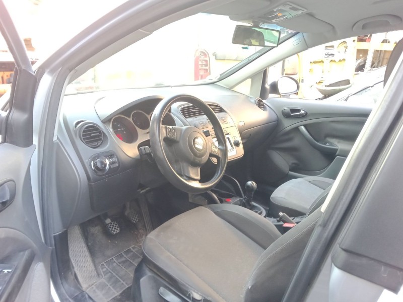 seat toledo iii (5p2) del año 2005