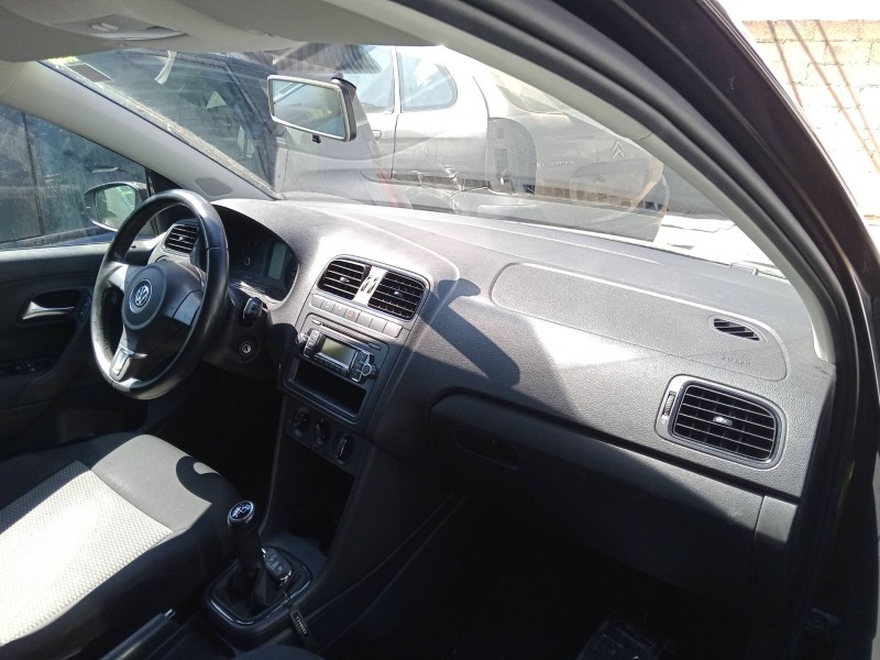 volkswagen polo v (6r1, 6c1) del año 2010