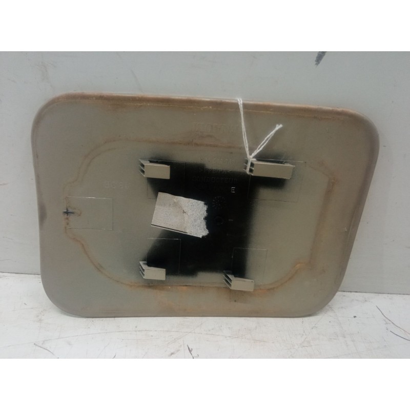 Recambio de tapa exterior combustible para renault megane ii (bm0/1_, cm0/1_) 1.4 16v (bm0b, cm0b) referencia OEM IAM   