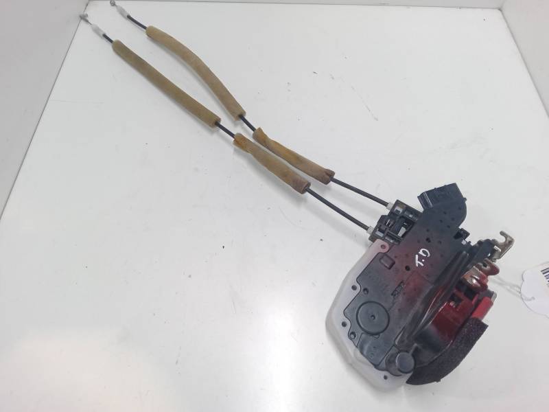 CERRADURA PUERTA TRASERA DERECHA 