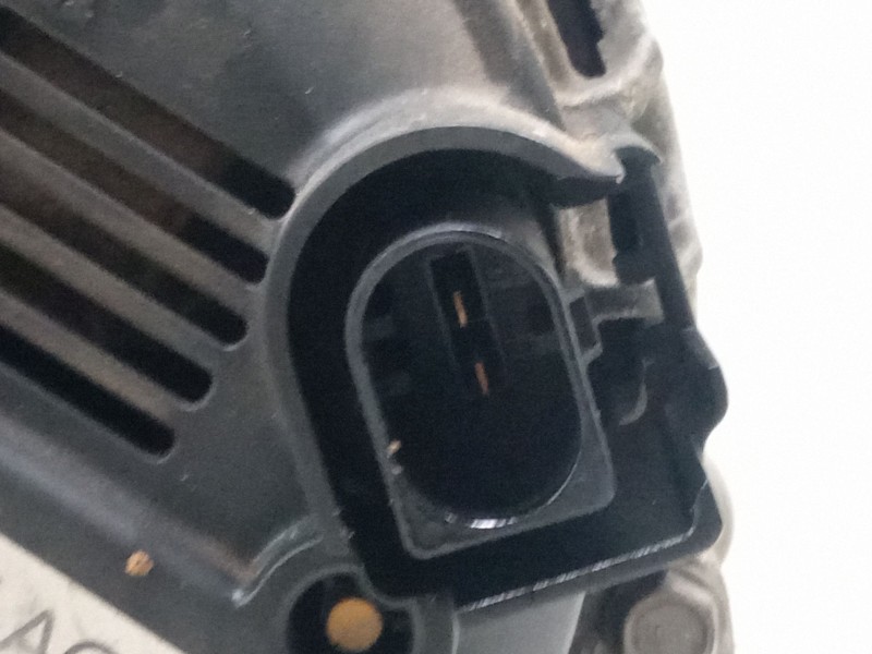 Recambio de alternador para volkswagen passat cc b6 (357) 2.0 tdi 4motion referencia OEM IAM 03L903023E  